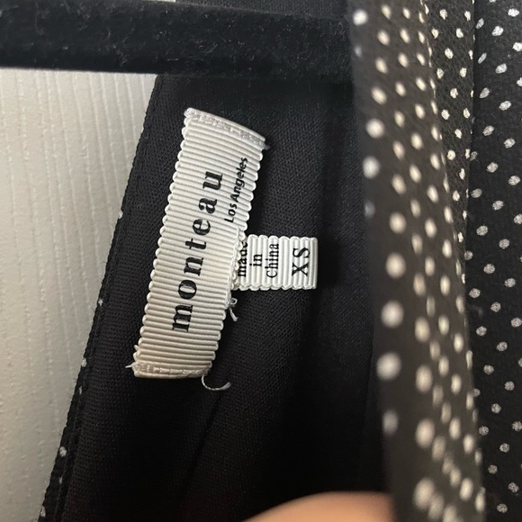 Flowy jumpsuit. - Picture 3 of 3